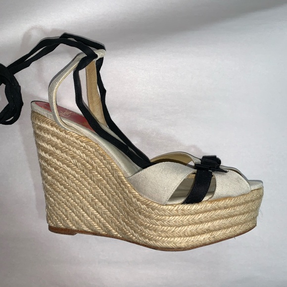 CHRISTIAN LOUBOUTIN size 39 neutral ankle wrap esp - Picture 6 of 12